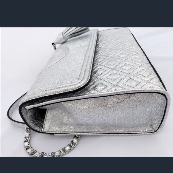 NWT Tory Burch Large FlemingCrossbody Spark Silver - Picture 5 of 8
